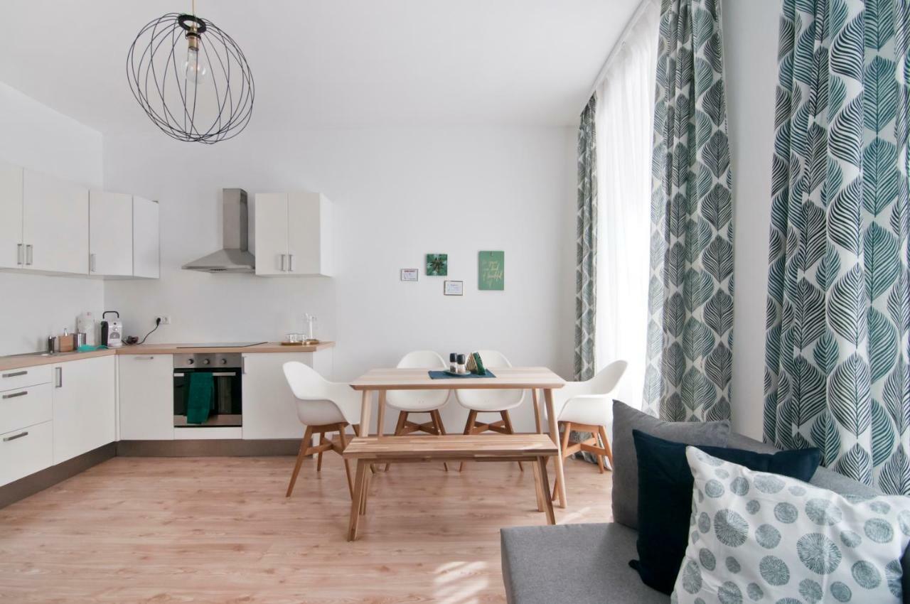 Stylish Self-Check-In Apartment With 2 Bedrooms Wina Bagian luar foto